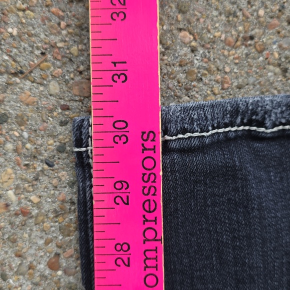 Miss Me Easy Skinny Jeans Size 28 - Picture 12 of 14